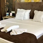 Hotel Flamingo 3*